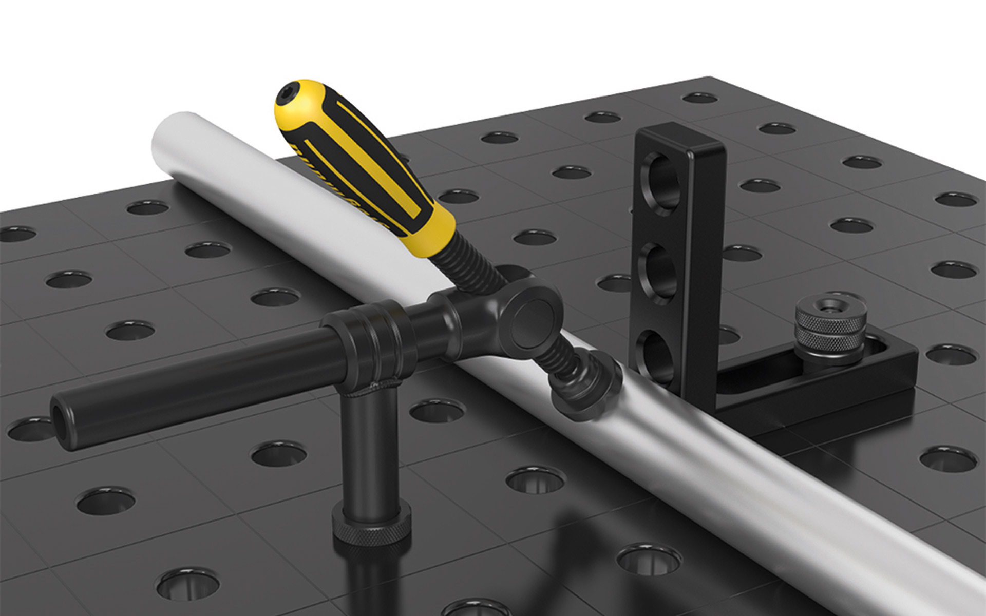Siegmund Rohrschaubzwinge Universal: in-use on round pipe
